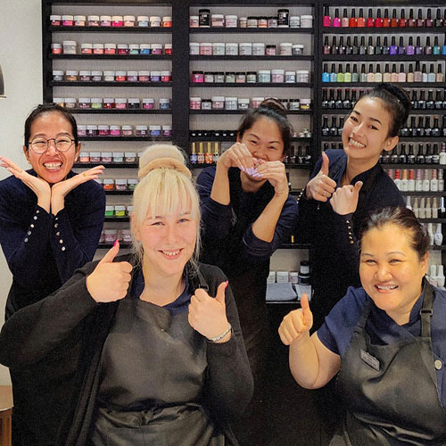 Hello Beauty Nails Girls
